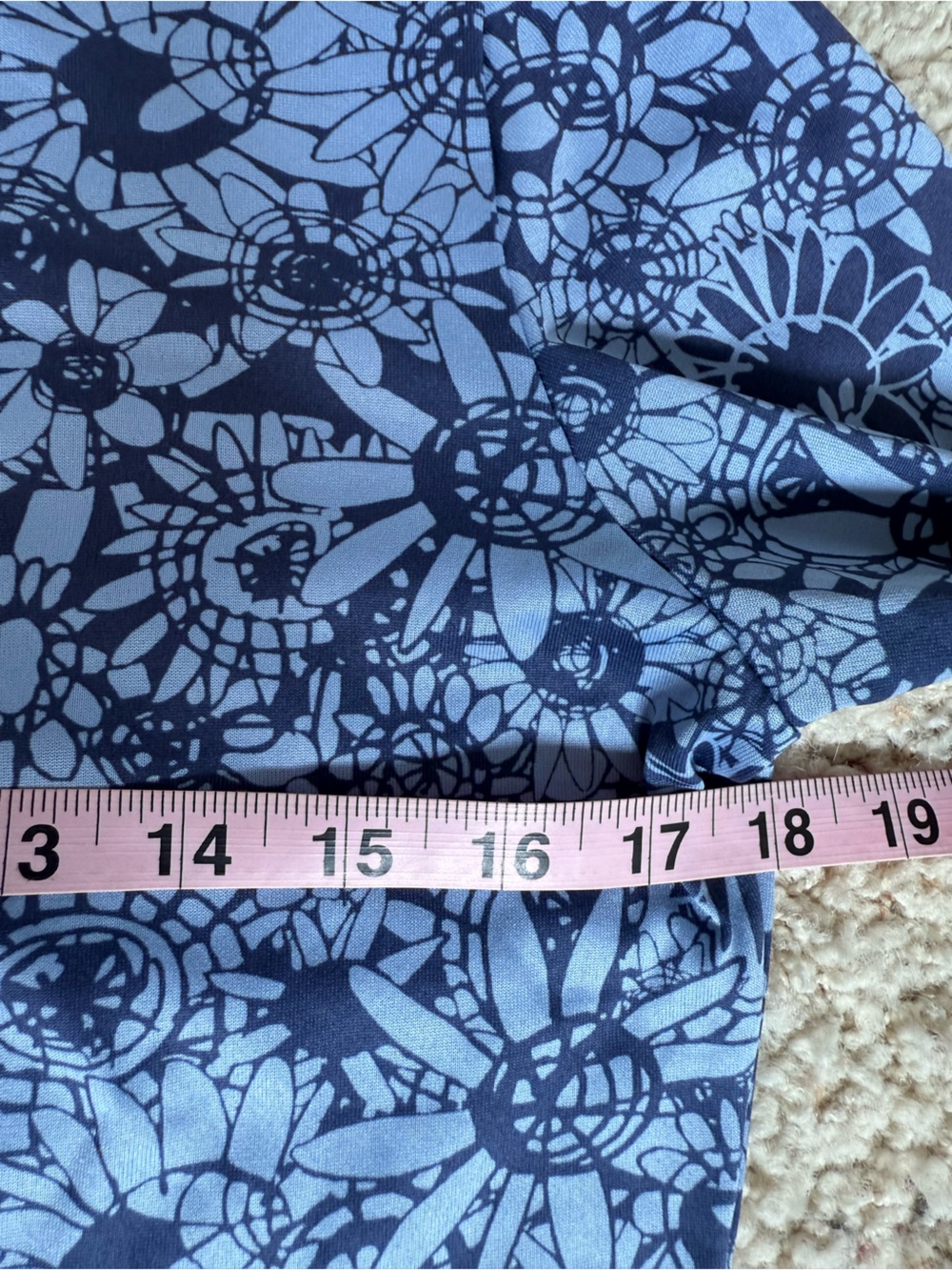 Patagonia Women’s Capilene Midweight Base Layer Top Floral Print Size Small - Picture 7 of 8